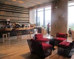 Sofitel So Bangkok, Hotel dengan Sentuhan Galeri Seni