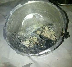 Warga Masih Kerumuni Mapolsek Rajapolah Pasca Ledakan Bom Panci