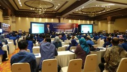 Hatta Rajasa Minta Caleg PAN Komunikatif