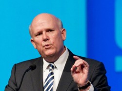 GM Mulai Waspadai Kehadiran Tesla