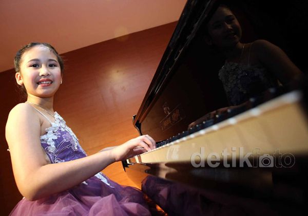 Pianis Cilik Viona Siap Tampil di Sydney