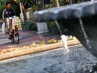 Taman di Jakarta Akan Dirancang Untuk PKL