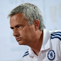 Tak Ada Sir Alex, Mourinho Siap Jadi Teladan di Premier League