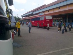 Kepadatan Pemudik di Terminal Kampung Rambutan Mulai H-6