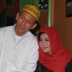 Dirga Dadali Band Nikahi Yulia Amalia Usai Lebaran