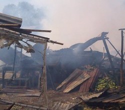 Gara-gara Petasan Pasar Pembangunan Pangkalpinang Terbakar
