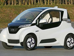 Honda Uji Mobil Mungil