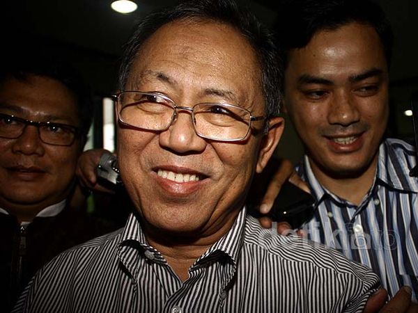 Dada Rosada Diperiksa untuk Edi Siswadi 