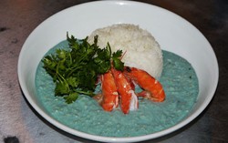 Mau Mencicip Makanan Serba Biru, Blue Ramen dan Blue Thai Curry?