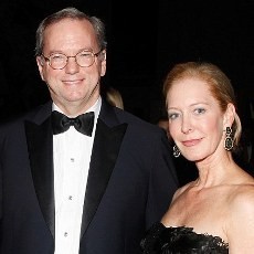 Bos Besar Google Tukang Selingkuh?