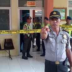 2 Terduga Teroris Tewas dan 2 Luka Dibawa ke RS Bhayangkara Kediri 