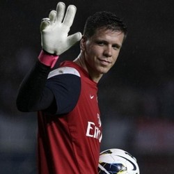 Arsenal Dikabarkan Incar Kiper Baru, Szczesny Tak Risau