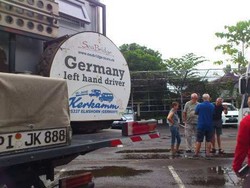 Sempat Tertahan, Rombongan Keliling Dunia Asal Jerman Dilepas Hari Ini