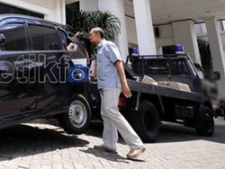 Ingat! Mobil Matik Bisa Rusak Jika Diderek