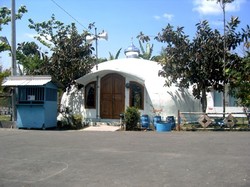 Unik! Hotel Teletubbies Tahan Gempa di Yogyakarta