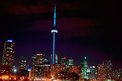 Gedung Tertinggi Kelima di Dunia Menjadi Biru Demi Royal Baby