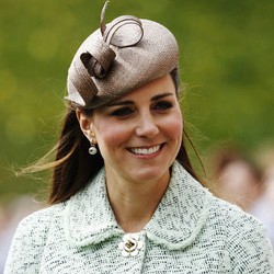 Selebriti yang Tengah Bahagia Sambut Bayi Pertama