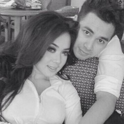 Ini Tanggapan Pihak Syahrini Soal Foto Mesranya Bareng Raffi