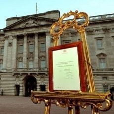 Kelahiran Putra Pangeran William Guncang Twitter