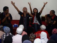 Kotak Hibur Anak Yatim Piatu
