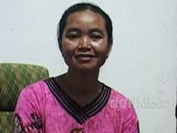 Istri Supari Tanggapi Penangkapan Suaminya Oleh Densus