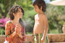 Hati-hati, Salah Cara Saat Pakai Spray Sunscreen Bisa Buat Kulit Terbakar