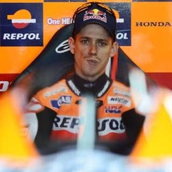 Bulan Depan, Stoner Bakal Tunggangi Honda RC213V Lagi