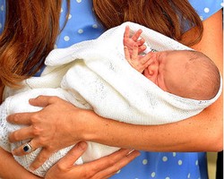 Foto-foto Bayi Laki-laki Kate Middleton dan Pangeran William