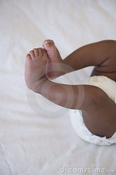 Duh! Bayi Laki-laki Ditinggal di Depan Masjid