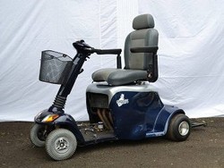 Kendaraan Orang Tua Ini Kalahkan Nissan Skyline