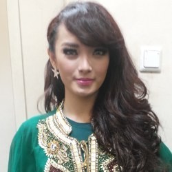 Berawal dari Cacian, Zaskia Gotik Kini Jadi Pedangdut Papan Atas