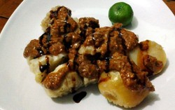 Siomay Pak Aceng Cipinang: Ngemil Siomay yang Gurih Mantap Ikannya!