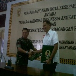 Cegah HP Ilegal dan Buah Impor Berformalin, Gita Wirjawan Sambangi Mabes AD