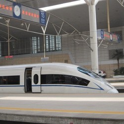 Hubungkan Halim dan Soekarno-Hatta, Dibangun Kereta Ekspres Rp 20 T