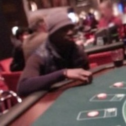 Difoto di Tempat Judi, Papis Cisse Dinilai Sudah Kecewakan Umat Islam