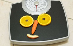 Lakukan Trik Ini Untuk Turunkan Berat Badan Saat Berpuasa