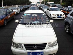 Keji! Tak Bisa Parkir Mobil, Pria China Bunuh Balita 