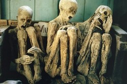 Berani Melihat Mumi Api di Filipina?