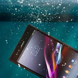Versi Ultra Datang, Xperia Z Turun Harga?