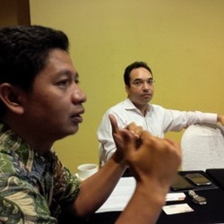 Gagal Migrasi, Axis: Batalkan Saja Tata Ulang 3G!