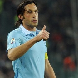 Terkait Match Fixing, Mauri Dituntut Larangan Merumput 4 Tahun 6 Bulan