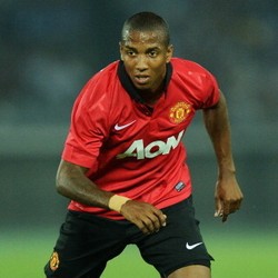 Young Sambut Persaingannya dengan Zaha