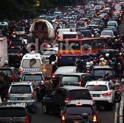 Macet Horor Jelang Buka Puasa, Benhil-Kuningan 2 Jam
