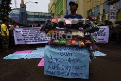 Polisi Dorong Jokowi Buat Laporan Tertulis soal Preman Tanah Abang