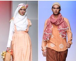 Untuk Para Pasangan, Busana Muslim Kembaran Masih Jadi Tren di 2013