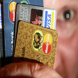 5 Hacker, 7 Tahun, dan 160 Juta Kartu Kredit