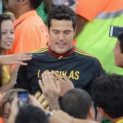 Fiorentina Dilaporkan Tengah Dekati Julio Cesar