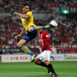 Arsenal Susah Payah Kalahkan Urawa Reds