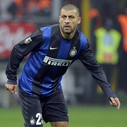 Martino Dikabarkan Tertarik Gaet Walter Samuel