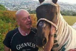 Alergi Parah, Pria Ini Meninggal Setelah Digigit Lalat